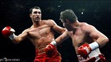 Στιγμιότυπο από τον αγώνα των Wladimir Klitschko (αριστερά - Ουκρανία) και Sultan ...