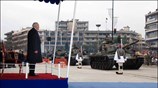 Ο Πρόεδρος  της Δημοκρατίας Κάρολος Παπούλιας παρακολούθησε σήμερα την παρέλαση σε ...