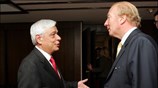 Ο υπουργός Εσωτερικών Προκόπης Παυλόπουλος συναντήθηκε σήμερα με τον Γάλλο υπουργό Μετανάστευσης ...