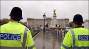 Λονδίνο : Πρωτοφανή μέτρα ασφαλείας για την επίσκεψη Μπους