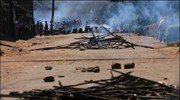 «Ο κενυάτης πρόεδρος Μουάιν Κιμπάκι και ο ηγέτης της αντιπολίτευσης Ράιλα Οντίνγκα ...