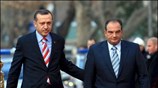 O πρωθυπουργός Κώστας Καραμανλής και ο Τούρκος ομόλογός του Ρετζέπ Ταγίπ Ερντογάν ...