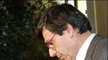 Ο διευθυντής του πολιτικού γραφείου του πρωθυπουργού Γιάννης Αγγέλου αναχωρεί χθες από ...