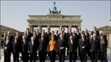 25/03: Ο Κ. Καραμανλής παρευρέθη στις εκδηλώσεις για τον εορτασμό της 50ης ...