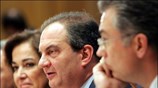 Ικανοποιημένος εμφανίστηκε ενώπιον των εκπροσώπων του Τύπου ο πρωθυπουργός Κώστας Καραμανλής, λίγο ...