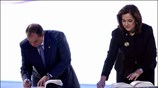 «Η σημερινή υπογραφή της «Συνθήκης της Λισαβόνας» ενδυναμώνει τους ευρωπαϊκούς θεσμούς και ...