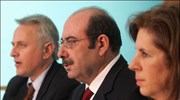 Ο γραμματέας του Εθνικού Συμβουλίου του ΠΑΣΟΚ Νίκος Αθανασάκης, ο εκπρόσωπος Τύπου ...