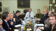Ο πρόεδρος της ΕΣΗΕΑ Πάνος Σόμπολος συναντήθηκε χθες με βουλευτές μέλη της ...
