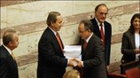Ο υπουργός Οικονομίας και Οικονομικών Γιώργος Αλογοσκούφης παρέδωσε χθες στον πρόεδρο της ...