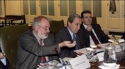 Ο  υπουργός Οικονομίας και Οικονομικών Γιώργος  Αλογοσκούφης, ο βουλευτής του ...