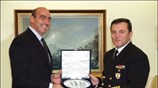 Ο υπουργός Εμπορικής Ναυτιλίας, Αιγαίου και Νησιωτικής Πολιτικής Γιώργος Βουλγαράκης συναντήθηκε σήμερα ...