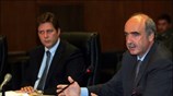 Τα μέλη της Διαρκούς Επιτροπής Εθνικής ¶μυνας και Εξωτερικών Υποθέσεων της Βουλής ...