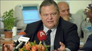 «Στο τέλος ξυρίζουν το γαμπρό», δήλωσε στον ΑΝΤ1 ο Ευάγγελος Βενιζέλος, σχολιάζοντας ...