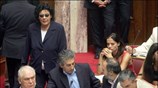 Οι Βουλευτές του ΚΚΕ Λιάνα Κανέλλη και Κώστας Καζάκος στην ειδική συνεδρίαση ...