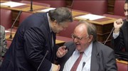 Οι Βουλευτές του ΠΑΣΟΚ Ευάγγελος Βενιζέλος και Θεόθωρος Πάγκαλος στην ειδική συνεδρίαση ...