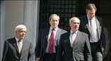 Ο ΥΠΕΣΔΔΑ Προκόπης Παυλόπουλος, ο ΥΠΟΙΟ Γιώργος Αλογοσκούφης, ο ΥΕΘΑ Βαγγέλης Μεϊμαράκης ...