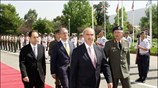 Πραγματοποιήθηκε χθες, στο υπουργείο Εθνικής ¶μυνας, η τελετή παράδοσης - παραλαβής των ...