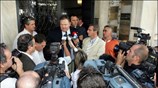 Ο βουλευτής του ΠΑΣΟΚ Ευάγγελος Βενιζέλος εξέρχεται από το πολιτικό γραφείο του ...