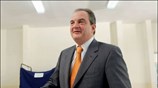 Η επανεκλογή της Νέας Δημοκρατίας προβάλλεται σήμερα σε όλα τα πρωτοσέλιδα του ...