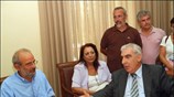 Ο πρόεδρος του ΣΥΡΙΖΑ Αλέκος Αλαβάνος επισκέφθηκε σήμερα το Κρατικό Νοσοκομείο Νίκαιας ...