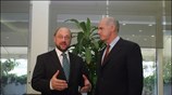 Ο πρόεδρος του ΠΑΣΟΚ Γιώργος Παπανδρέου συναντήθηκε με τον επικεφαλή της Σοσιαλιστικής ...
