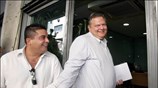 Ο Ευάγγελος Βενιζέλος φτάνει στα γραφεία του ΠΑΣΟΚ για την πρώτη συνεδρίαση ...