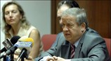 Ο πρόεδρος της Δημοκρατικής Αναγέννησης Στέλιος Παπαθεμελής κατά τη χθεσινή επίσκεψή του ...