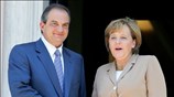 Ο πρωθυπουργός Κωνσταντίνος Καραμανλής και η γερμανίδα καγκελάριος ¶γκελα Μέρκελ μετά τη ...