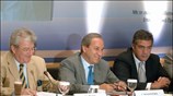 Ο Υφυπουργός Οικονομίας και Οικονομικών Χρηστος Φώλιας, ο Υπουργός Οικονομίας και Οικονομικών ...