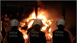 Βρυξέλλες: Συγκρούσεις γαλακτοπαραγωγών - αστυνομικών δυνάμεων