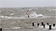 O τυφώνας «Ισαάκ» πλήττει τις βόρειες ακτές του Κόλπου του Μεξικού (ανανέωση)