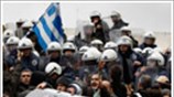 Μικροεπεισόδια στο Σύνταγμα
