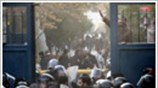 Ιράν: Εισβολή διαδηλωτών στην Βρετανική πρεσβεία