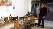 «Μικρός θησαυρός» αποκαλύφθηκε στο Δημαρχείο Πειραιά