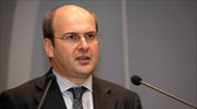 Κόντρα και στη Βουλή για τα επεισόδια στο υπουργείο Εργασίας