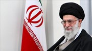 Απορρίπτει ο ανώτατος ηγέτης του Ιράν απευθείας συνομιλίες με τις ΗΠΑ
