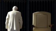 «Δεν θα αναμειχθεί» στην επιλογή διαδόχου ο Πάπας