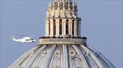 Με ελικόπτερο εγκατέλειψε το Βατικανό ο Βενέδικτος