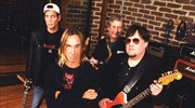 O Iggy Pop σε άλμπουμ με τους Stooges και σε ταινία με τον Bowie