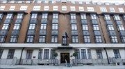 Βρετανία: Στο νοσοκομείο για δεύτερη ημέρα η βασίλισσα