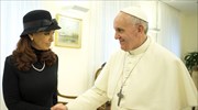 Μεσολάβηση του Πάπα για τα Φόκλαντ ζητεί η Αργεντινή
