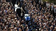 Σε κλίμα συγκίνησης το «τελευταίο αντίο» στον Αθ. Νάκο
