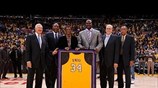 NBA: Οι Λέικερς απέσυραν τη φανέλα του Σακίλ Ο΄ Νιλ