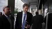 «Τετ α  τετ» Στουρνάρα - τρόικας
