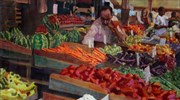 Ζωγραφιές από την εποχή της πλαστής ευτυχίας