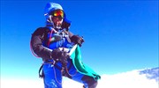 Στην κορυφή του Έβερεστ 25χρονη από τη Σ. Αραβία