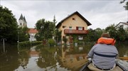 Σε Ουγγαρία και βόρεια Γερμανία μεταφέρεται ο συναγερμός για τις πλημμύρες