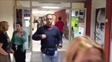Πλάνα από το εσωτερικό του ραδιομέγαρου της ΕΡΤ