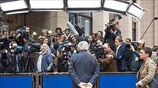 Σύνοδος Κορυφής: Επί τάπητος η ανεργία των νέων