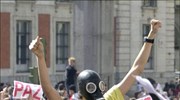 Ογκώδεις αντιπολεμικές διαδηλώσεις σε Κάιρο και Μαδρίτη
